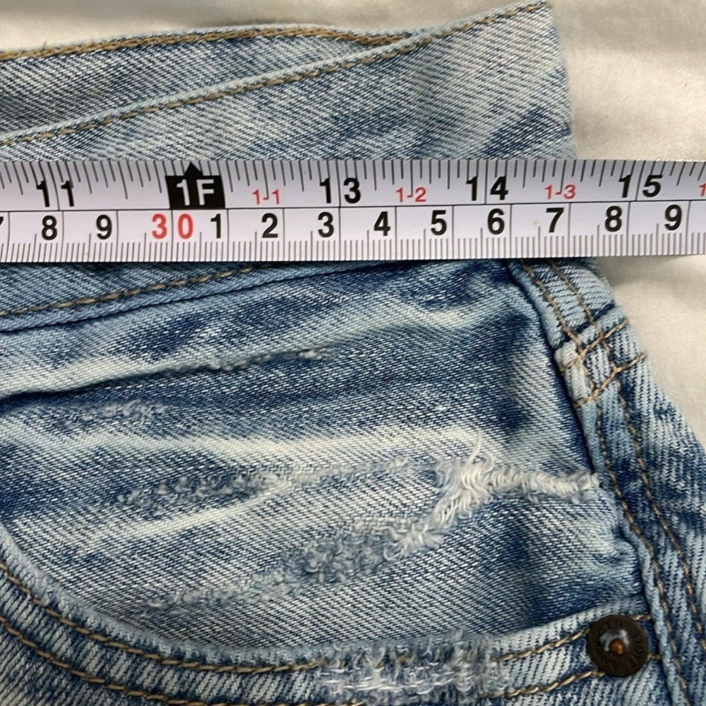 American Eagle | 90’s Boyfriend | High-Waisted | Worn Wash | Denim Jean | Size 2 - Picture 15 of 16